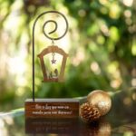 ADORNO DE MESA JESUS LUZ DO MUNDO MAD C/SAG FAMILIA